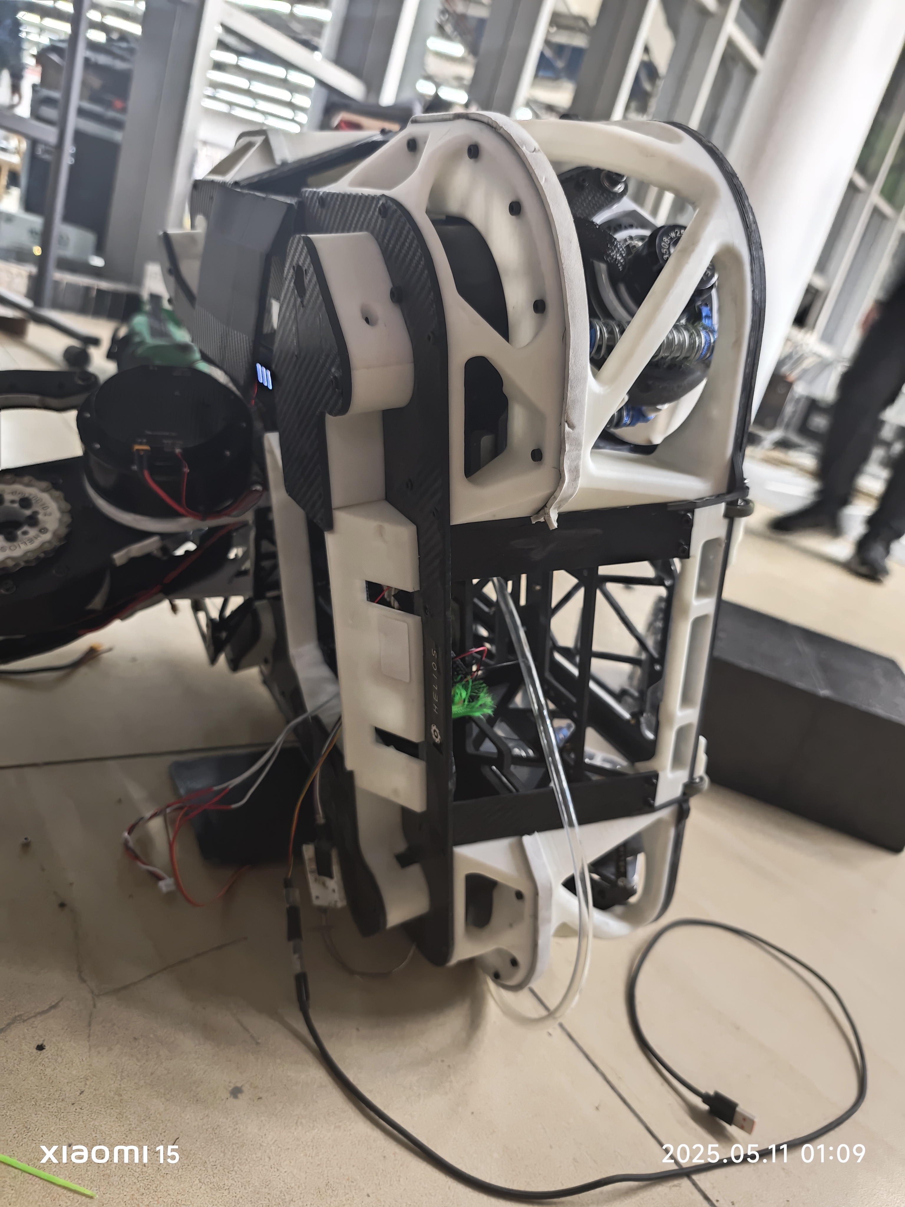 RoboMaster 7-DoF Arm Engineer Robot 4